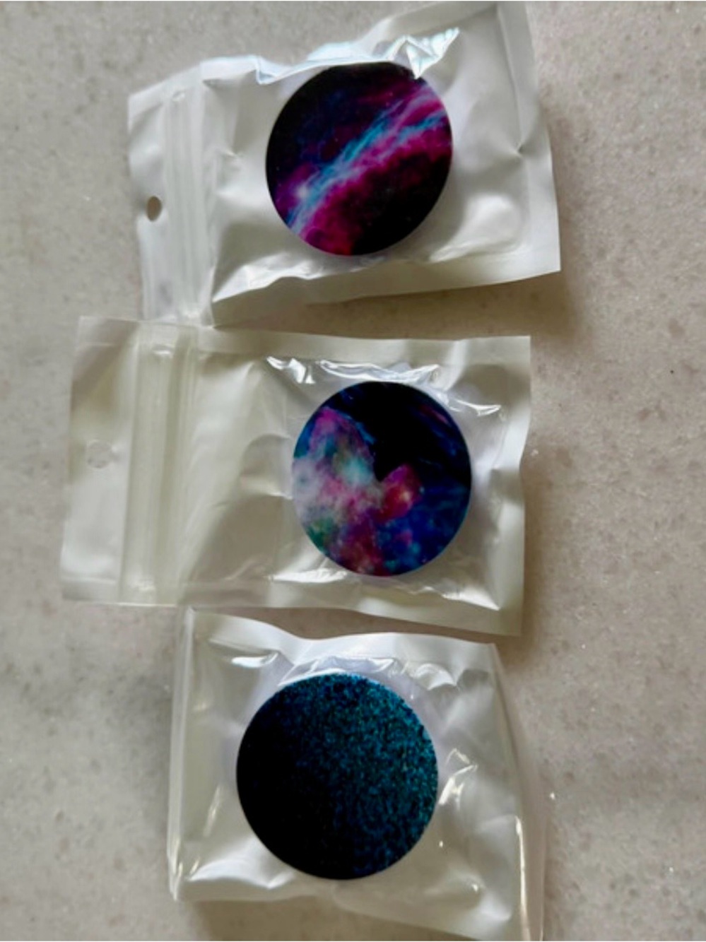 🛍️3/$15 Galaxy themed phone grips Bundle of 3